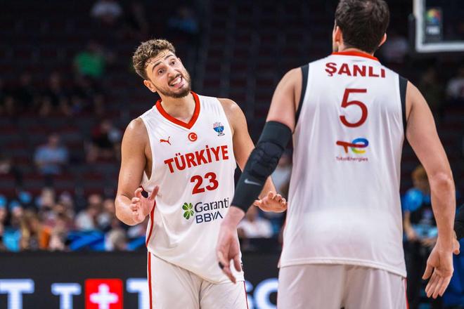 立陶宛男篮血洗波兰男篮，麦科勒姆送出助攻的简单介绍