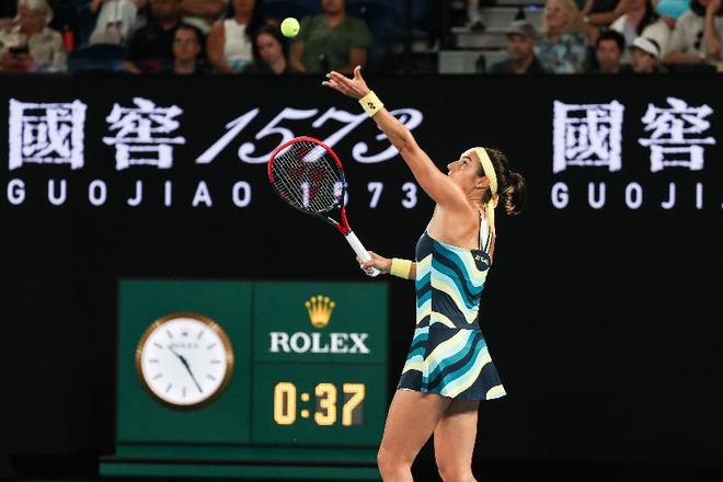 澳大利亚网球队完胜西班牙网球队，瓦林卡关键制胜的简单介绍