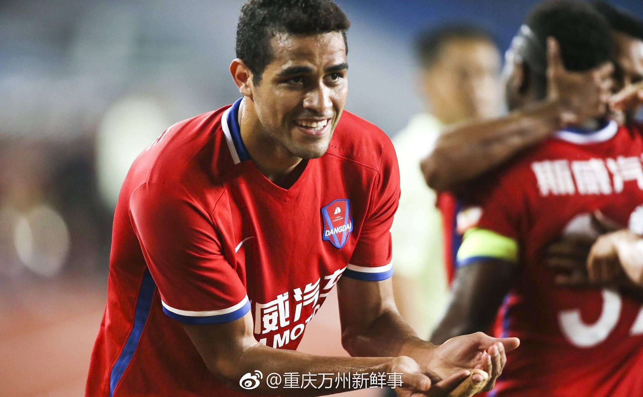 关于进球大战：重庆斯威逆转深圳佳兆业的信息