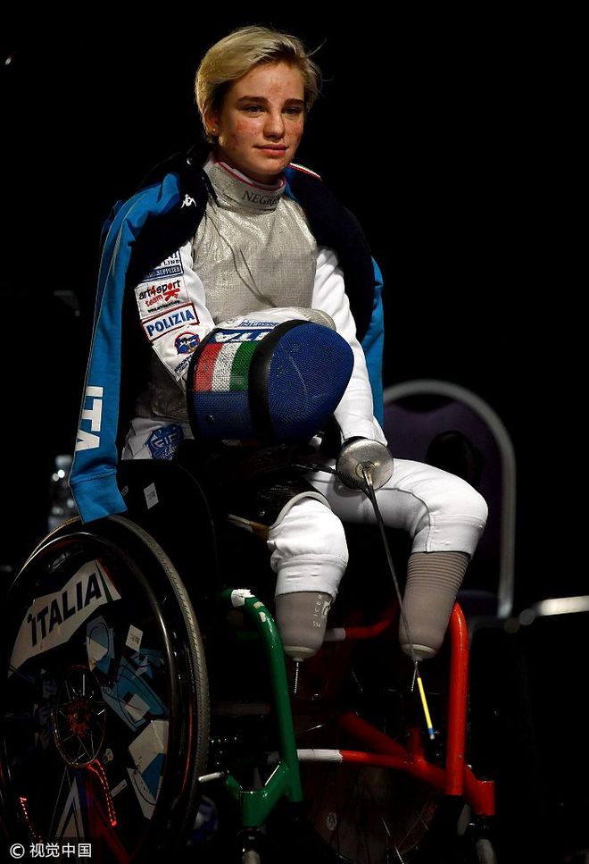 丹麦名将惊艳拿下击剑赛冠军,斩获第一 丹麦名将惊艳拿下击剑赛冠军,斩获第一