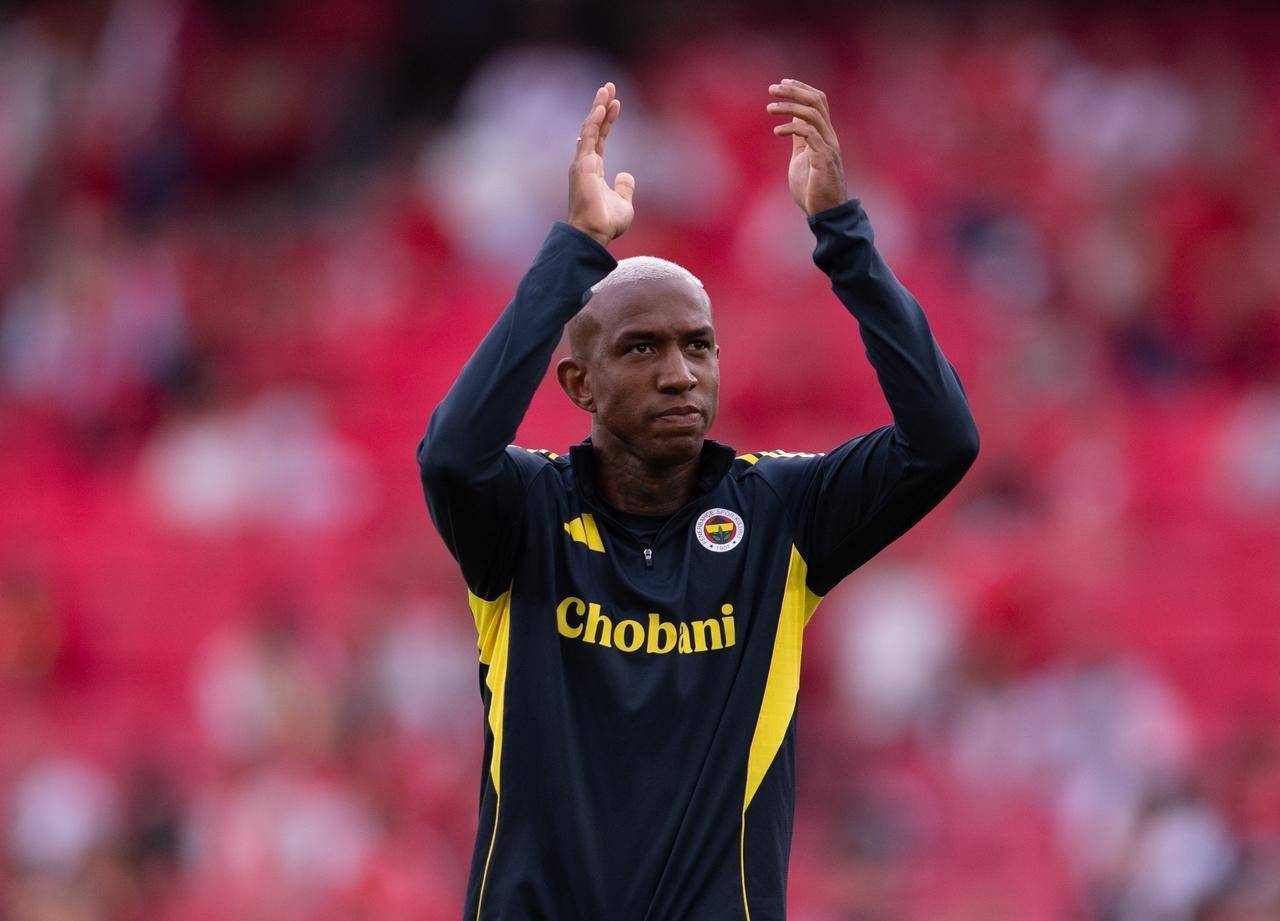 布鲁日逆转成功，横扫切尔西，晋级欧冠强