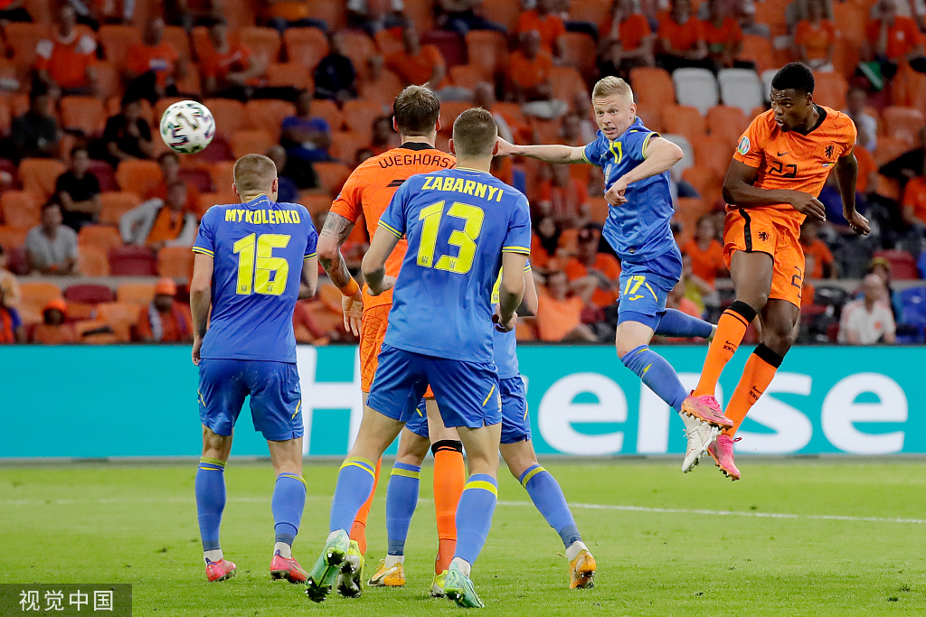荷兰队逢乌克兰，需全力以赴跨过此坎的简单介绍