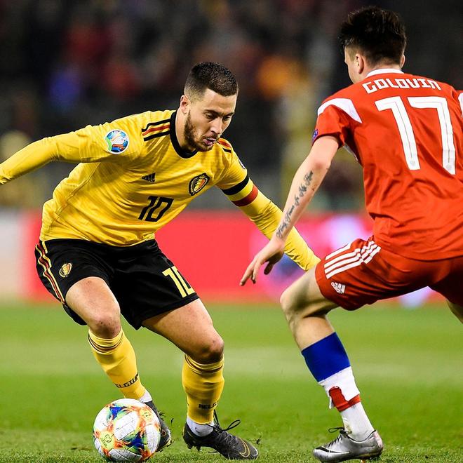 比利时中场多次传球，掌握节奏！的简单介绍