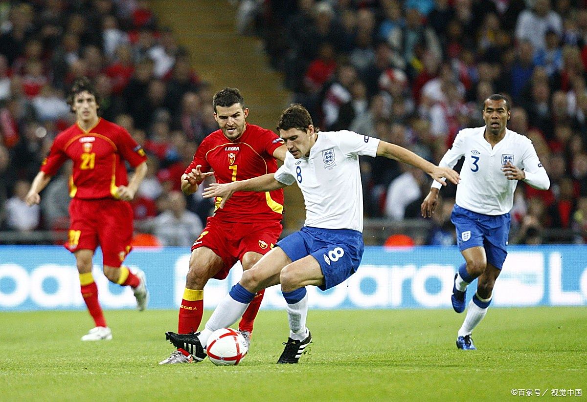 英格兰队实力凌厉，团结拼搏战胜对手的简单介绍