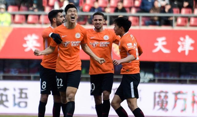 包含北京队再胜，积分榜上升至第一的词条