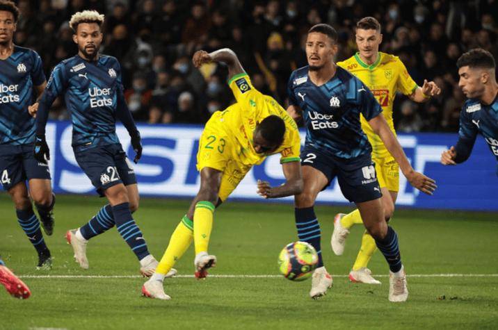 关于雷恩惊险告捷!法甲球队主场-力克罗马,提前晋级的信息 关于雷恩惊险告捷!法甲球队主场-力克罗马,提前晋级的信息