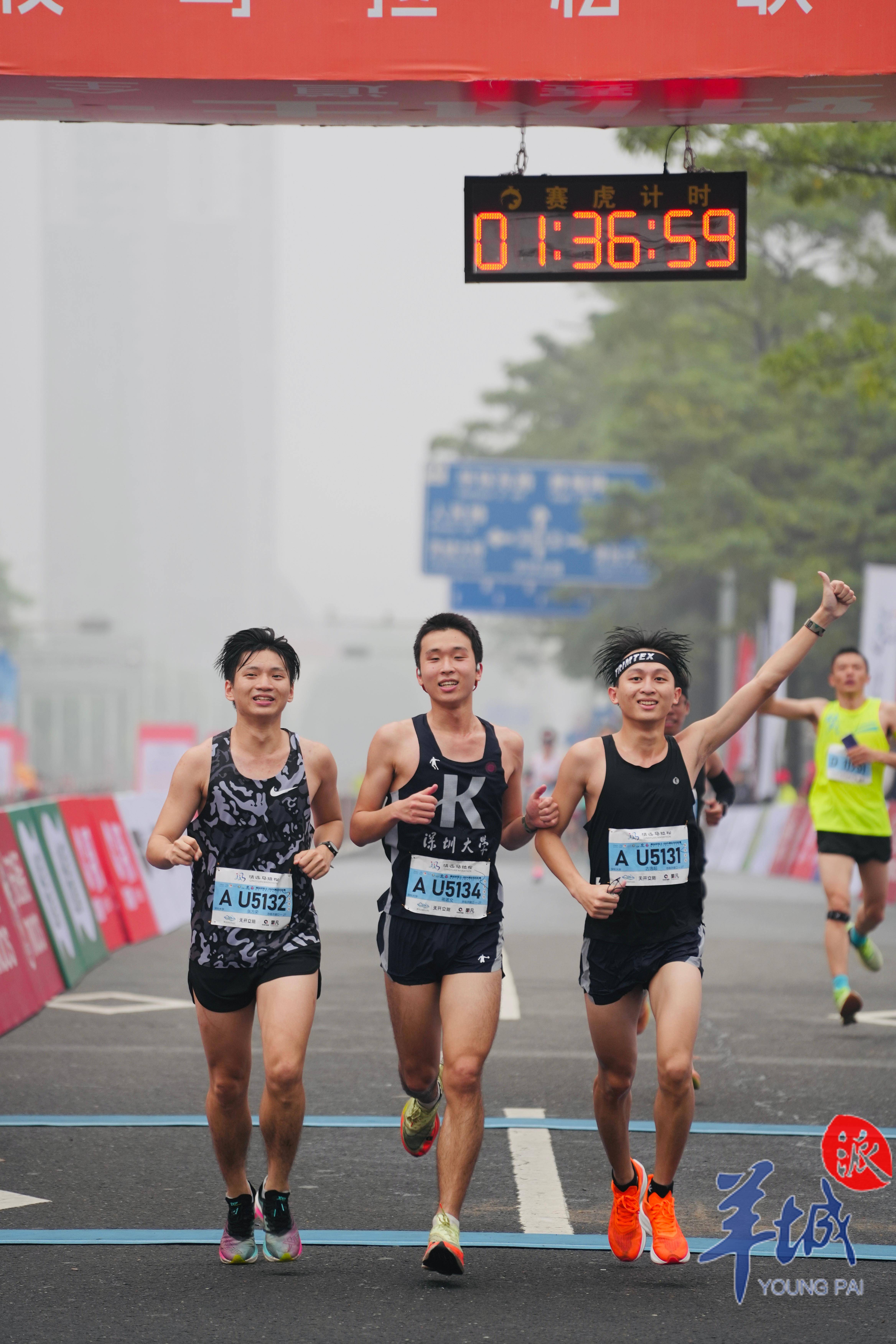 关于运动员跌倒后，奋力冲刺，终获好成绩的信息