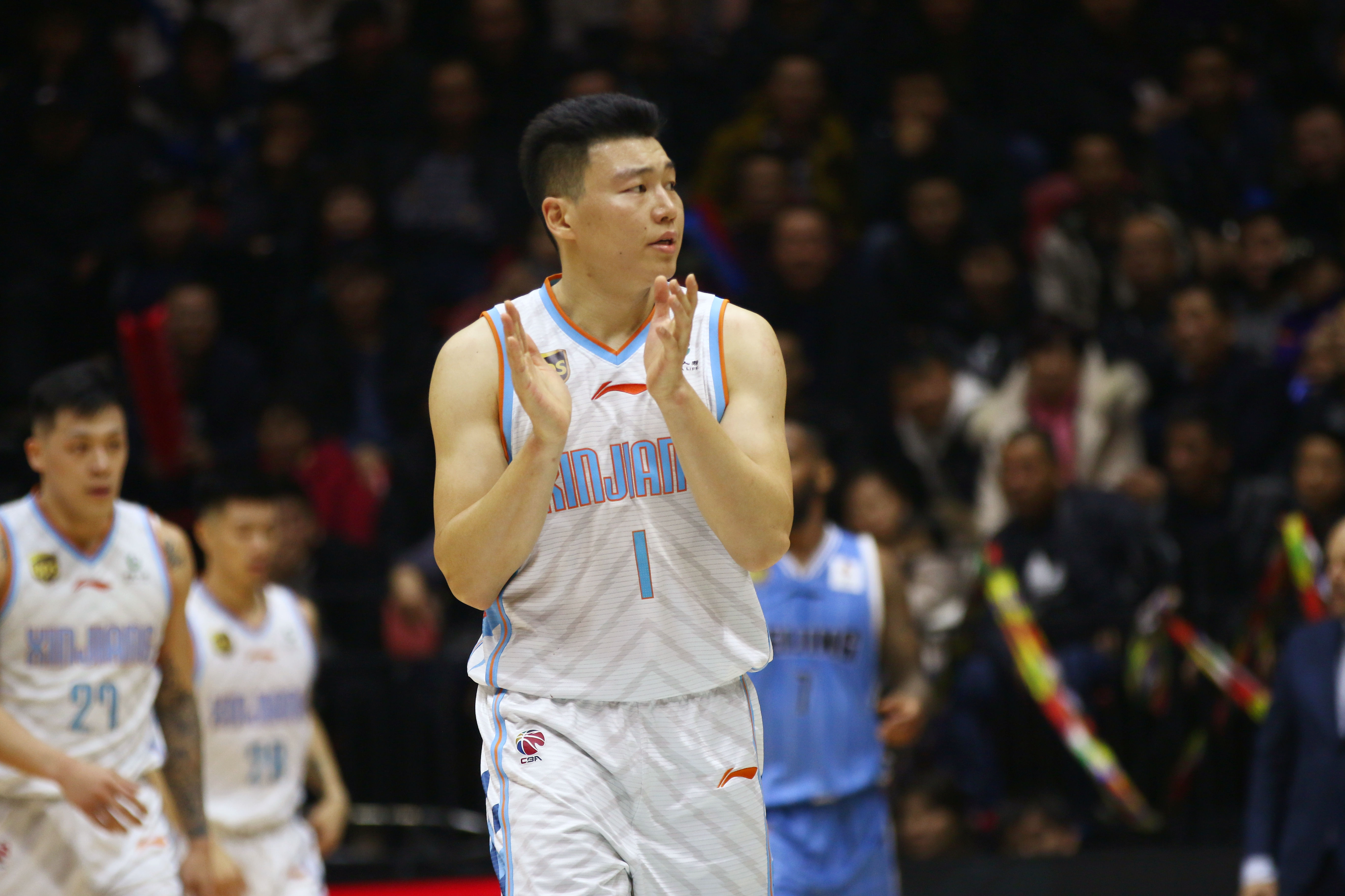 球队迎来关键一战，寄予厚望